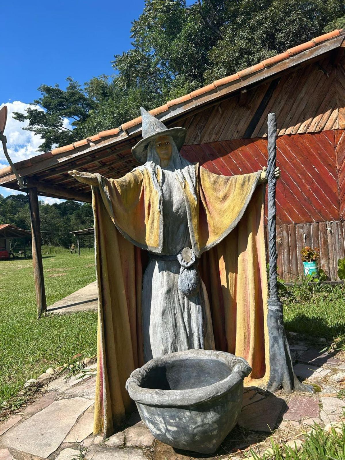 Chales E Camping Taquaral São Tomé das Letras Exterior photo
